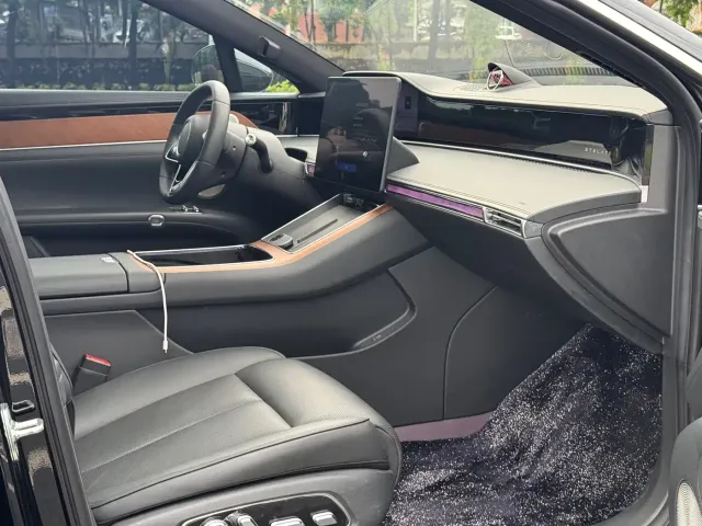 Stelato S9 — Фото автомобиля 5