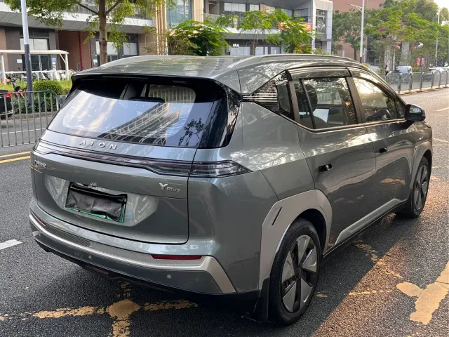 GAC Aion Y — Фото автомобиля 16