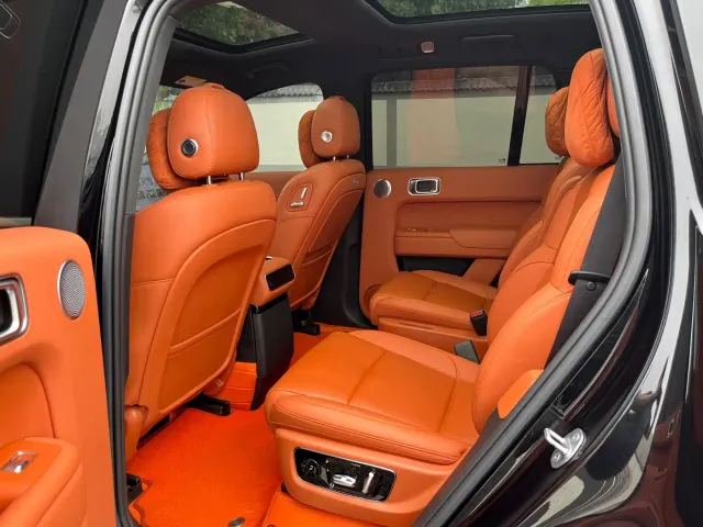 Li Auto Li L8 2024 Max — Фото автомобиля 8