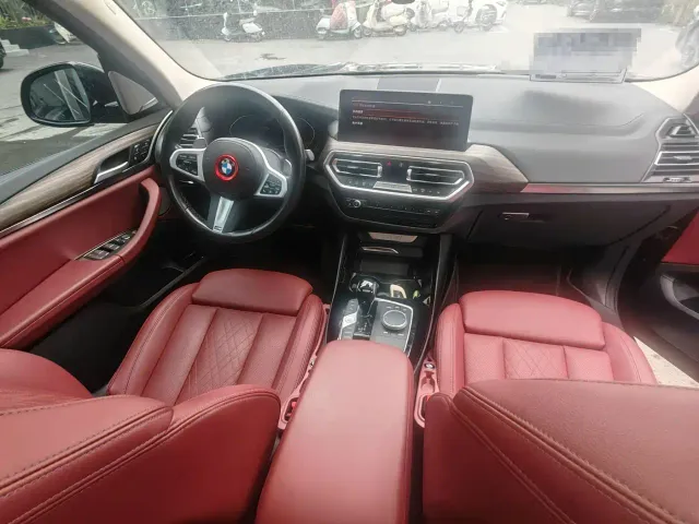 BMW X3 — Фото автомобиля 4