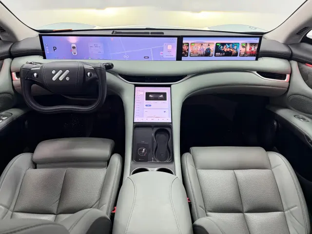 IM Motors LS6 — Фото автомобиля 10