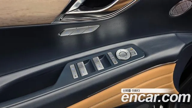Genesis GV80 — Фото автомобиля 28