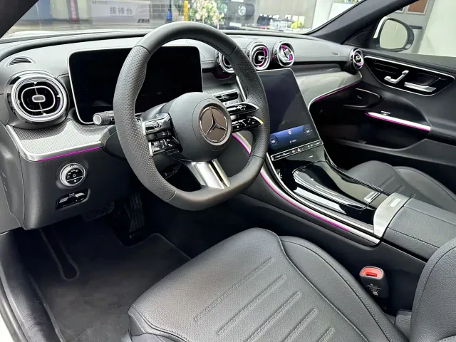 Mercedes-Benz C-Class — Фото автомобиля 12