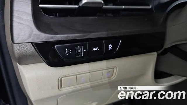 Kia Canival Carnival 4 поколение Дизель 9 мест Prestige — Фото автомобиля 16