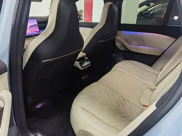 Nio EC6 — Фото автомобиля 4