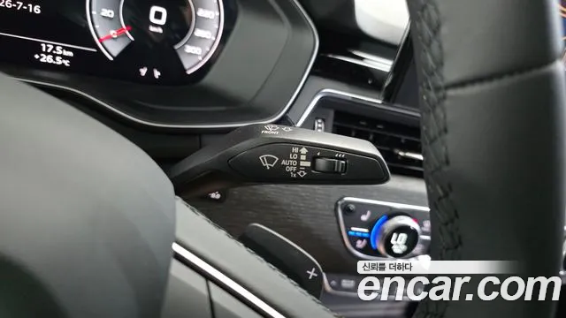 Audi A4 45 TFSI quattro Premium — Фото автомобиля 24