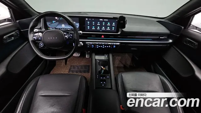 Hyundai Ioniq 6 — Фото автомобиля 10