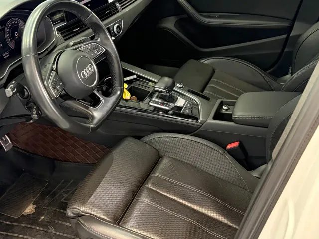 Audi A4L — Фото автомобиля 5