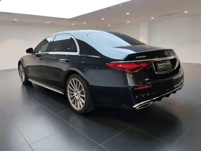 Mercedes-Benz S-Class — Фото автомобиля 3