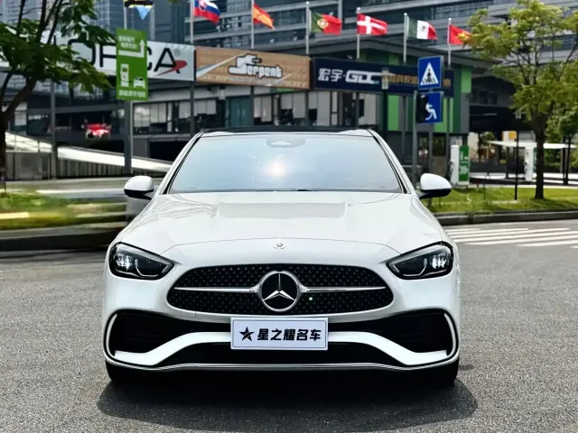 Mercedes-Benz C-Class — Фото автомобиля 11