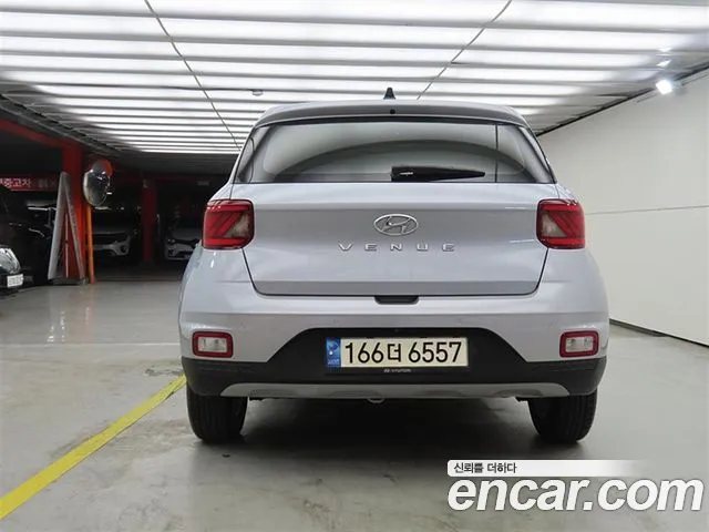 Hyundai Venue Venue 1.6 Modern Plus — Фото автомобиля 3