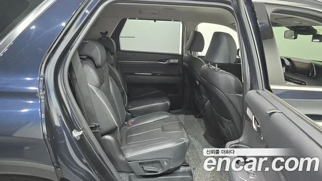 Hyundai Palisade Palisade Бензин 3.8 4WD — Фото автомобиля 11