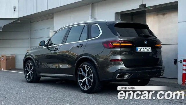 BMW X5 xDrive 40i M Sport — Фото автомобиля 2