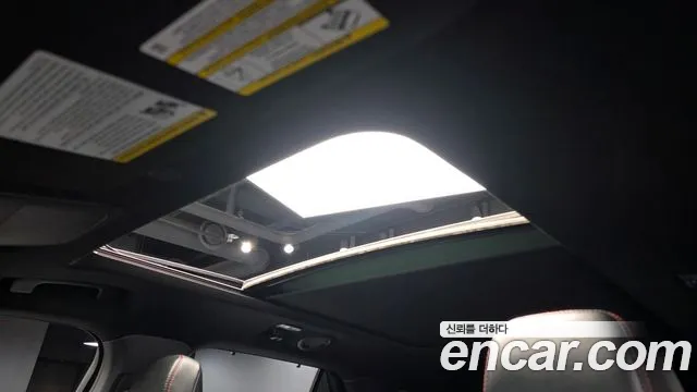 Ford Explorer — Фото автомобиля 8