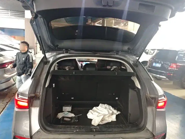 BYD Yuan PLUS — Фото автомобиля 18