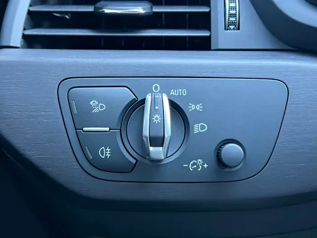 Audi A4L — Фото автомобиля 26