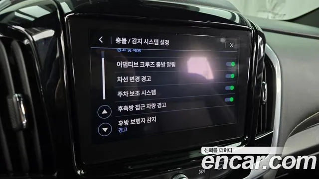ChevroletGMDaewoo Traverse Traverse 3.6 AWD LT Leather Premium — Фото автомобиля 16