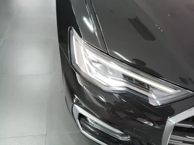Audi A6L — Фото автомобиля 12