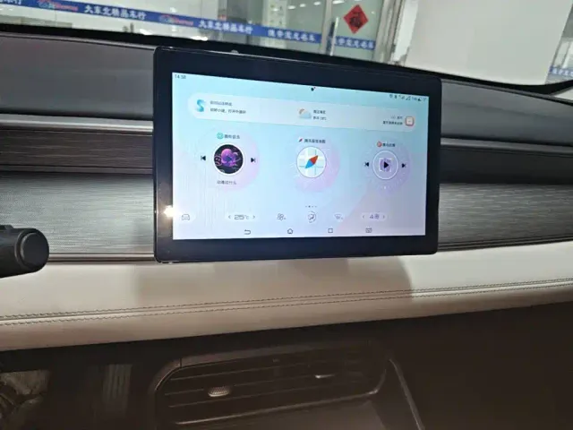 BYD Seal 05 DM-i — Фото автомобиля 12