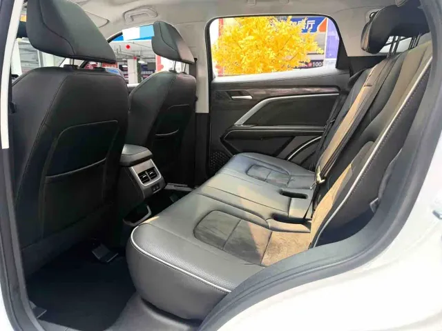Haval H6 — Фото автомобиля 9
