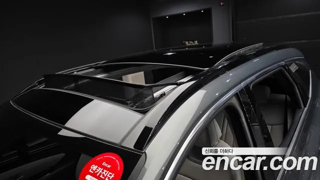 Hyundai Tucson Tucson (NX4) Бензин 1.6 турбо 2WD — Фото автомобиля 16