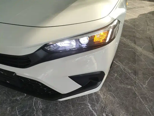 Honda Civic — Фото автомобиля 23