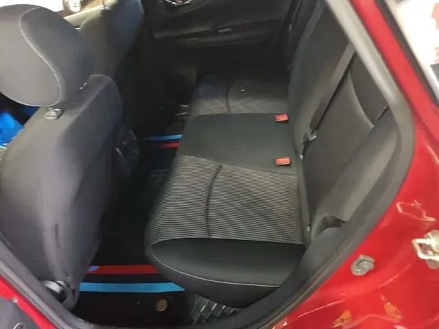 Nissan Tiida — Фото автомобиля 16