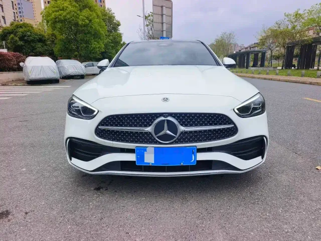 Mercedes-Benz C-Class — Фото автомобиля 2
