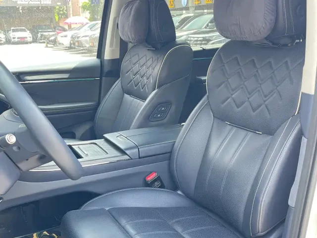 GAC Trumpchi Xiangwang M8 — Фото автомобиля 9