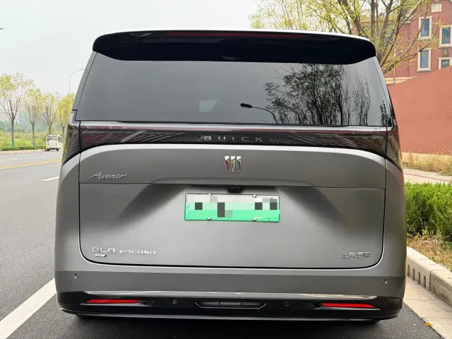 Buick Zhijing Shijia — Фото автомобиля 4