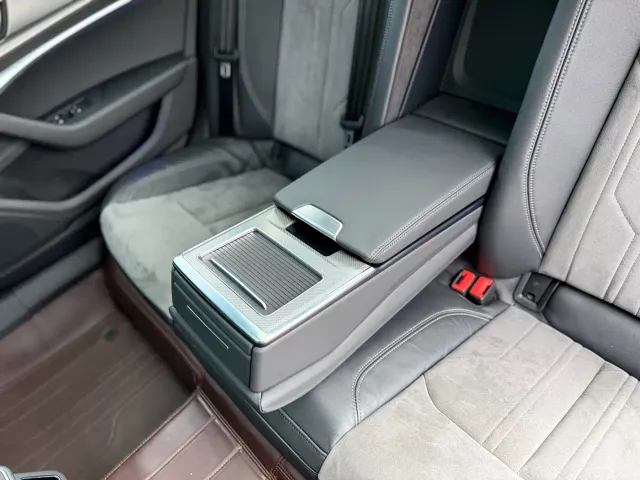 Audi A6L — Фото автомобиля 21