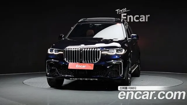 BMW X7 G07 — Фото автомобиля 3