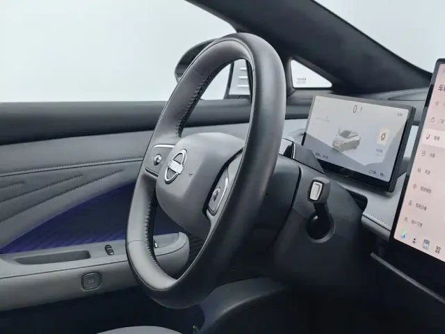 Nissan N7 — Фото автомобиля 22