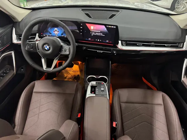 BMW X1 — Фото автомобиля 6