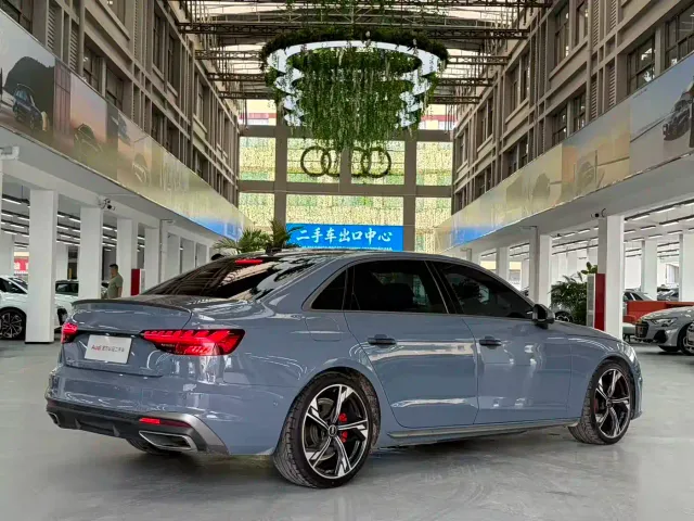 Audi A4L — Фото автомобиля 4