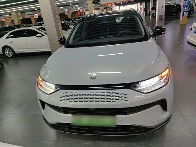 Leapmotor C11 — Фото автомобиля 2