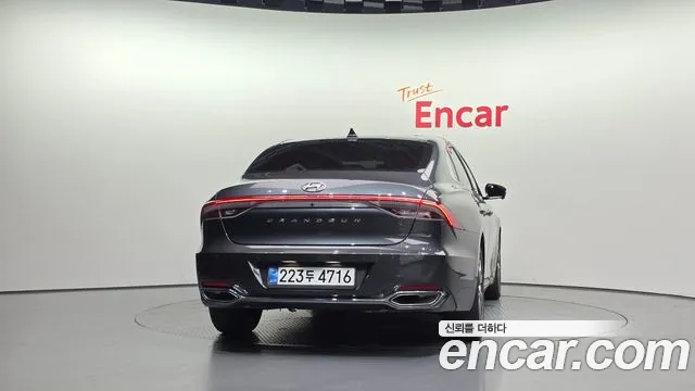 Hyundai Grandeur Новый Grandeur IG — Фото автомобиля 4