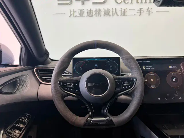BYD Seal — Фото автомобиля 6