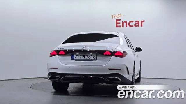 Mercedes-Benz E-Class W214 — Фото автомобиля 4
