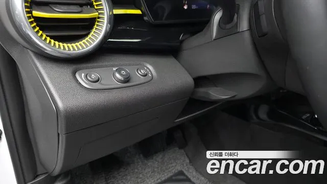 ChevroletGMDaewoo Trax Trax Кроссовер — Фото автомобиля 24
