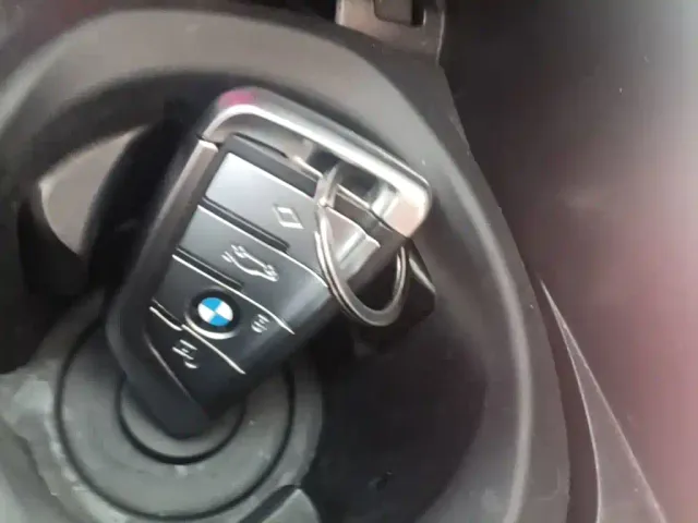 BMW i3 — Фото автомобиля 8