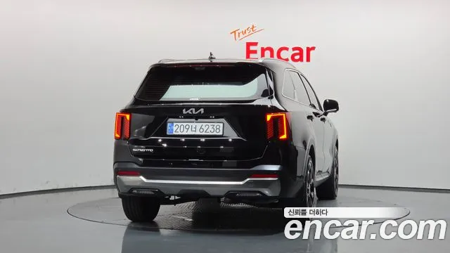 Kia Sorento — Фото автомобиля 4