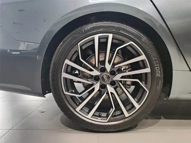 Audi A7 — Фото автомобиля 24