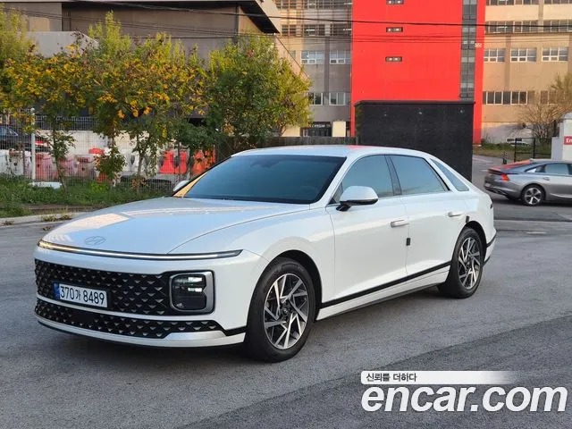 Фотография автомобиля — Hyundai Grandeur GN7