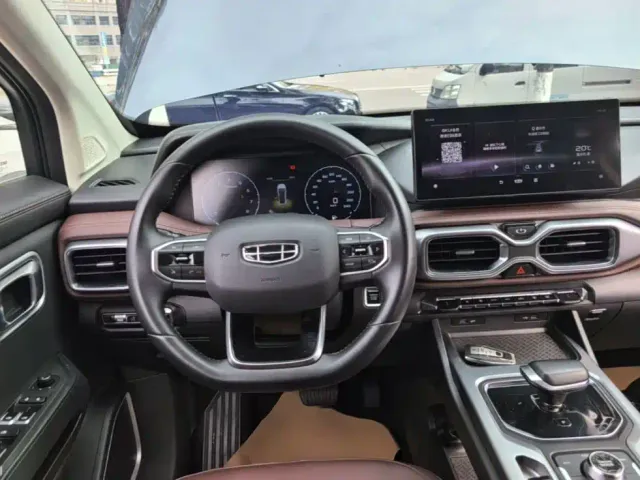 Geely Haoyue — Фото автомобиля 10