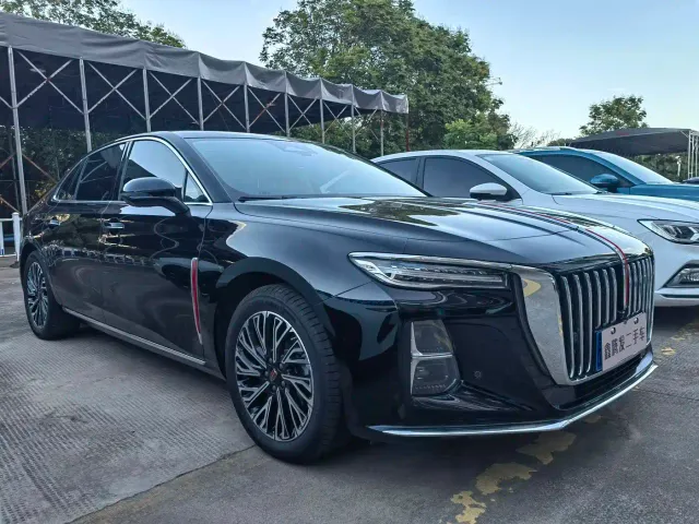 Hongqi H5 — Фото автомобиля 3