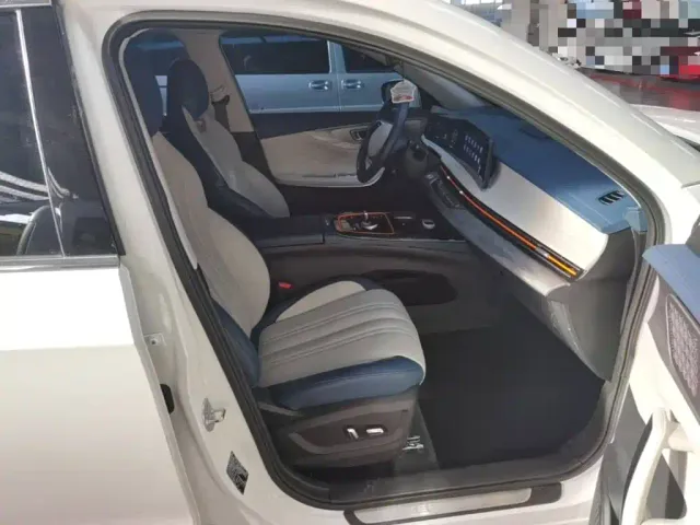 Exeed Exeed Chasing Wind C-DM 2024 C-DM 1.5TCI 105KM Luxury Edition — Фото автомобиля 19