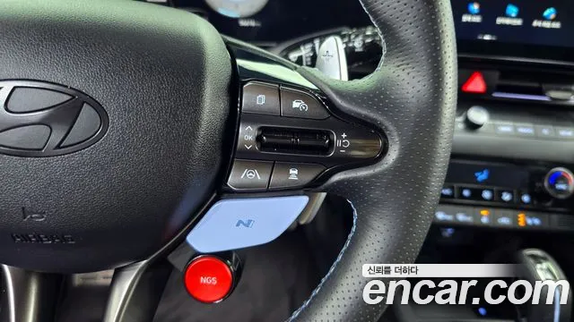 Hyundai AVANTE — Фото автомобиля 10