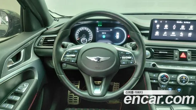 Genesis G70 — Фото автомобиля 9