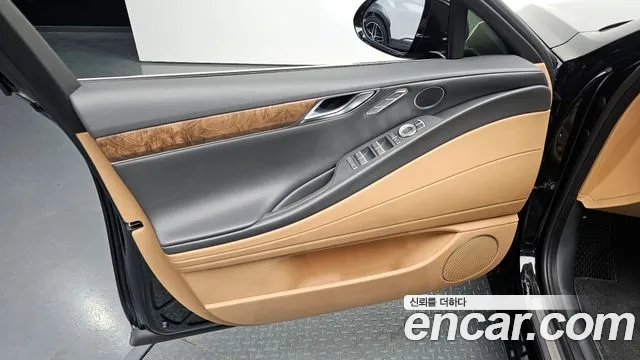 Genesis G80 Бензин 2.5 турбо AWD — Фото автомобиля 23